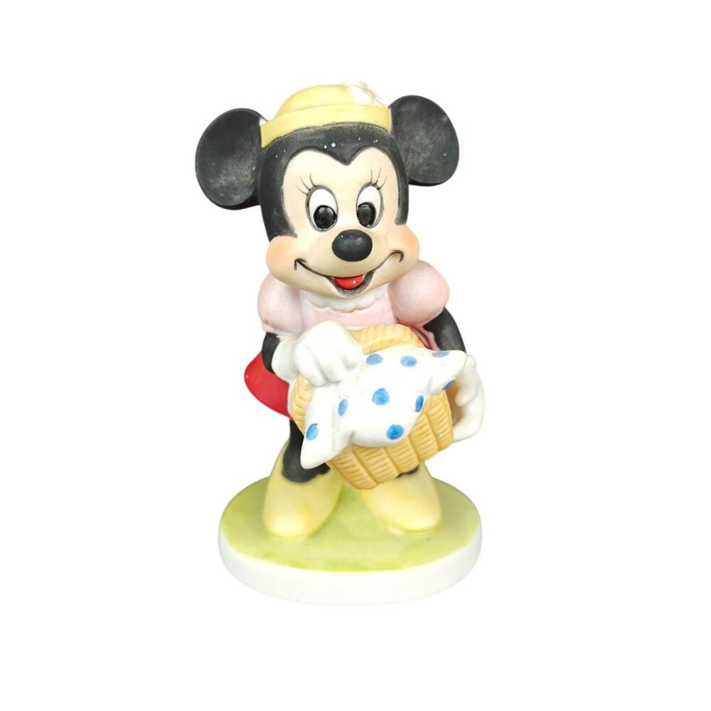 Vintage Walt Disney Productions Minnie Mouse With Picnic Basket Ceramic Figurine